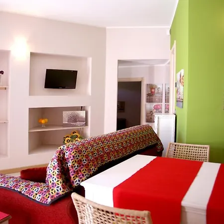 Giglio Comer Lägenhet