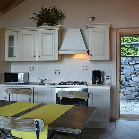 Giglio Comer Lägenhet *