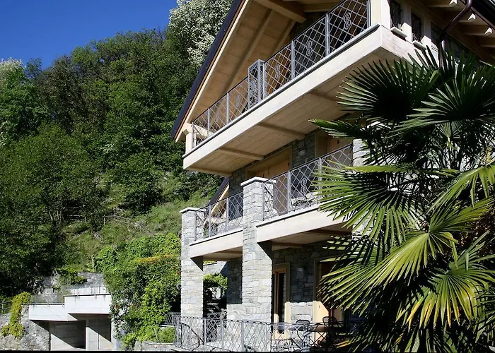 Διαμέρισμα Giglio Comer *