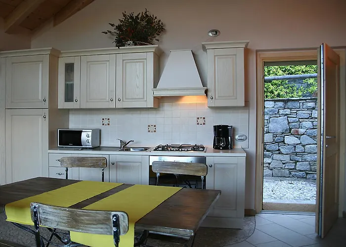 Giglio Comer Διαμέρισμα *