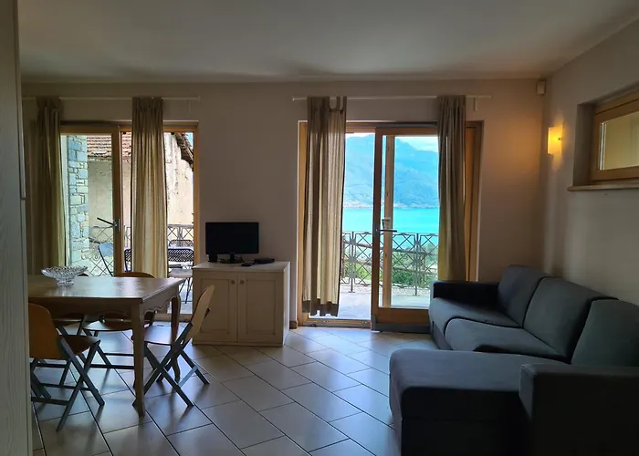 Giglio Comer 아파트